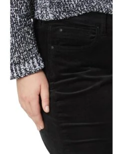 KUT from the Kloth Plus Size Karen Baby Bootcut In Black | Jeans 6 KUT from the Kloth Plus Size Karen Baby Bootcut In Black | Jeans -Wear Style Shop 81F2E7JpSCL. AC SR736920